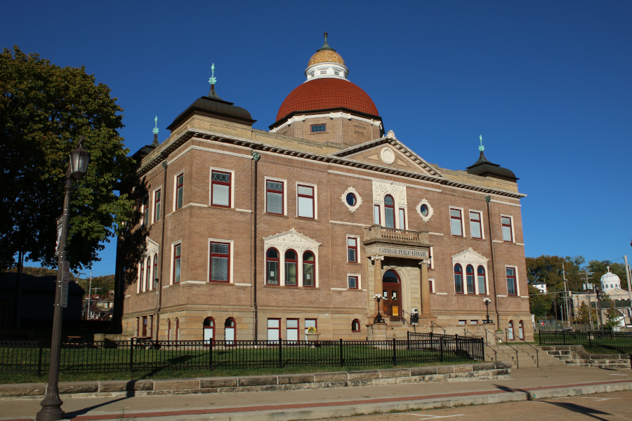 Carnegie public library, Frank B